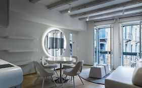 Lords Of Verona Luxury Apartments